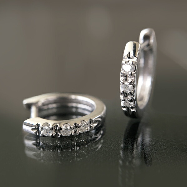 楽天市場】K10ホワイトゴールドダイヤモンドピアス フープピアス 中