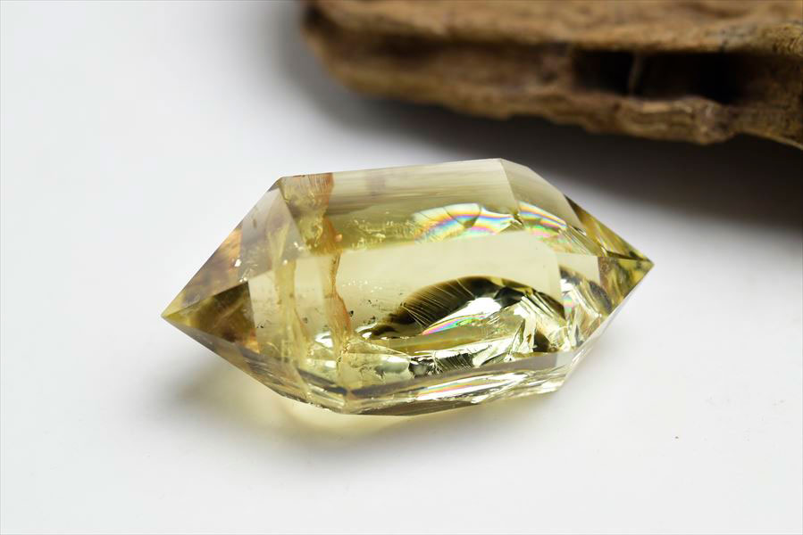 楽天市場】虹入り シトリン ダブルポイント 両剣黄水晶□ブラジル産