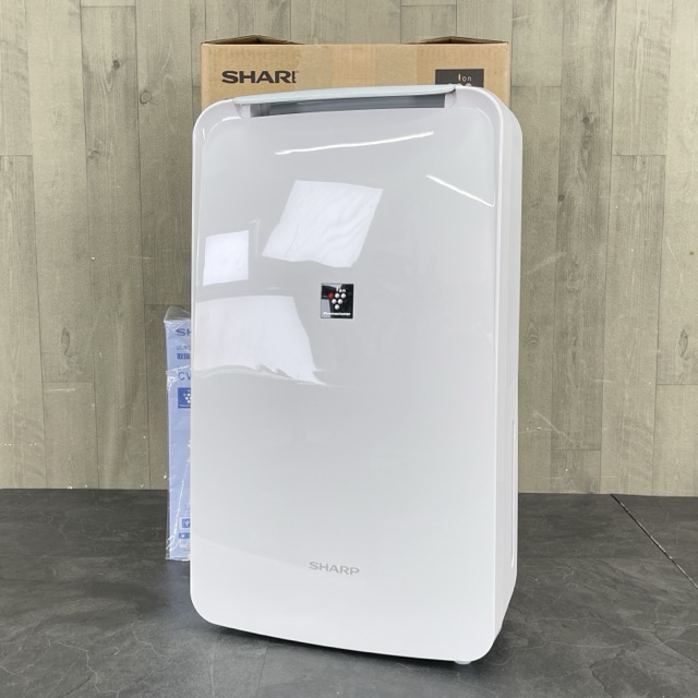 牟*子様 SHARP 除湿機 CV-P71 2024年製 プラズマクラスター SHARP CV
