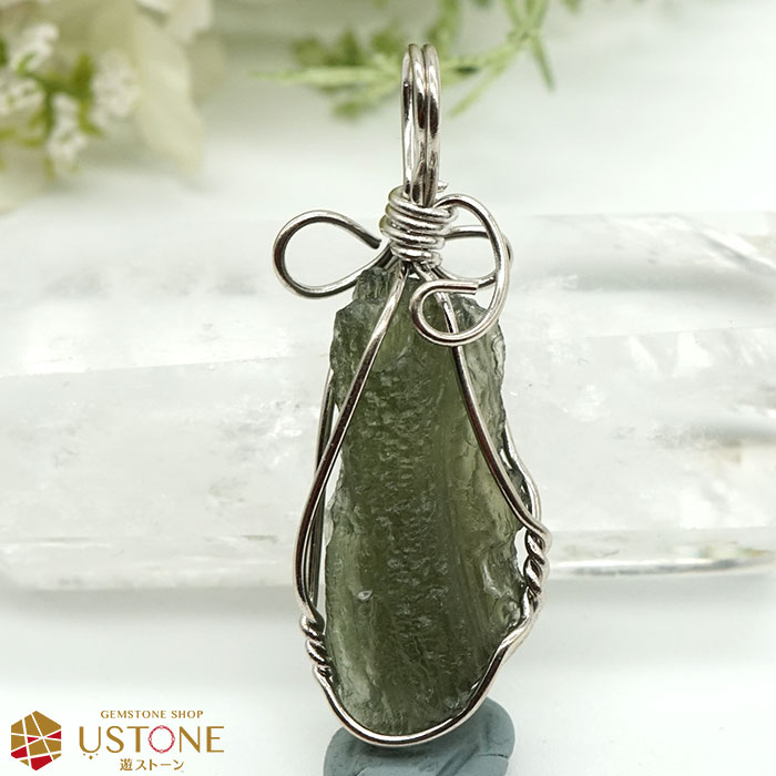 楽天市場】モルダバイト ペンダントトップ 鑑別書付き 天然石