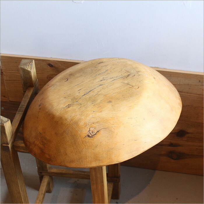 日本のアンティーク 無垢材のこね鉢 鎹継ぎ くりぬき ウッドボウル