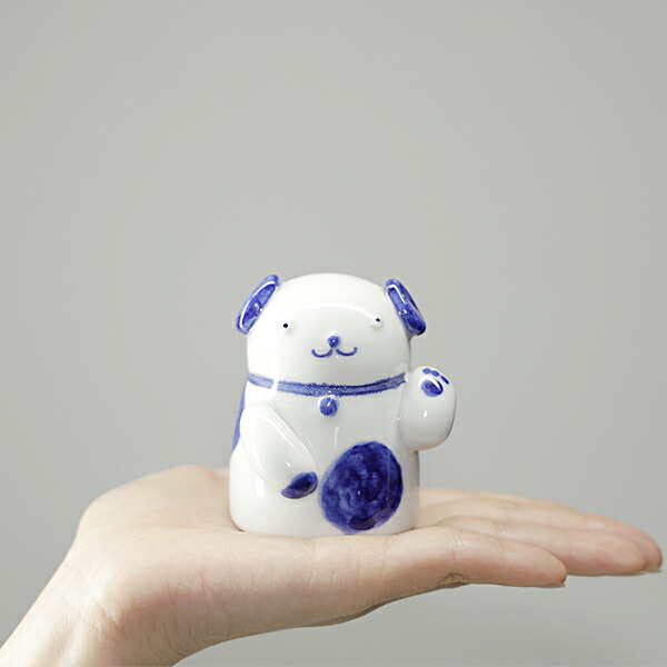 楽天市場】砥部焼 かわいい 「招き犬」 置物 戌 いぬ 縁起物 陶器