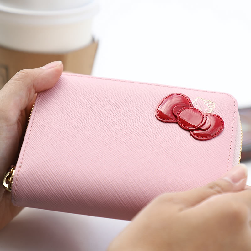 楽天市場】キティちゃんグッズ 大人 プレゼント 財布 ラウンド