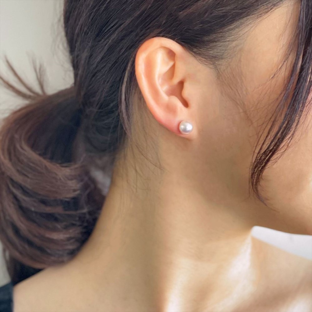 楽天市場】《TOP Quality》オーロラ花珠真珠 ピアス 8.5-9.0mm PT900