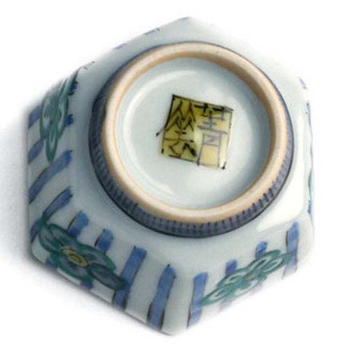 楽天市場】九谷焼：吉田屋梅文六角酒盃・須田菁華《盃・ぐい呑》 : 和