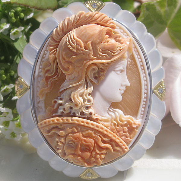 K18 美しいシェルカメオ 作家サイン入り K18 美しいシェルカメオ 作家