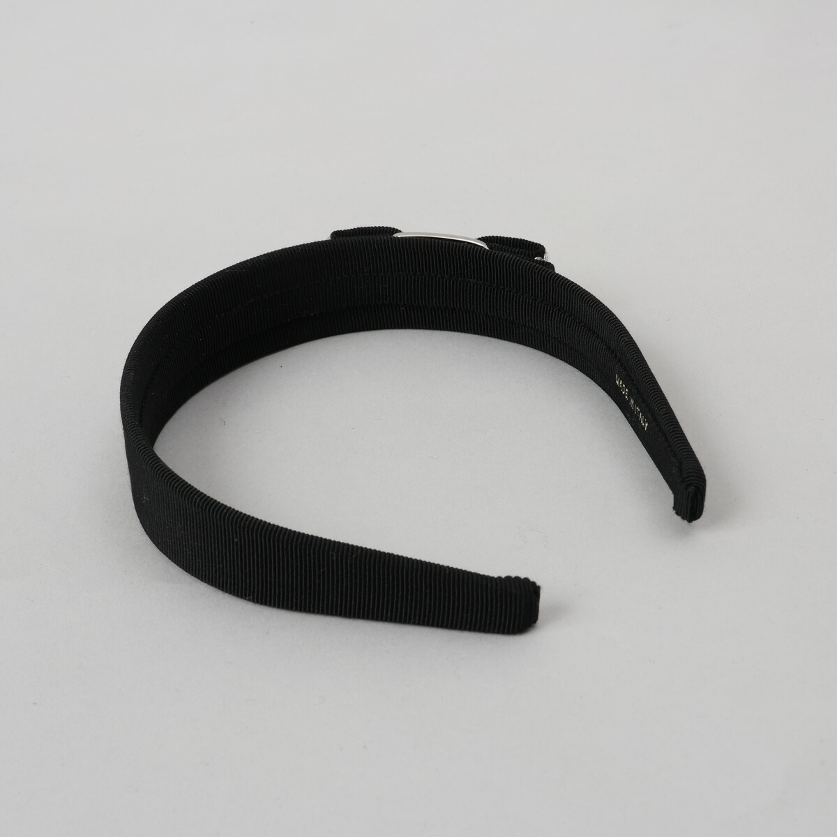 楽天市場】フェラガモ FERRAGAMO ヘアバンド カチューシャ ヴァラ