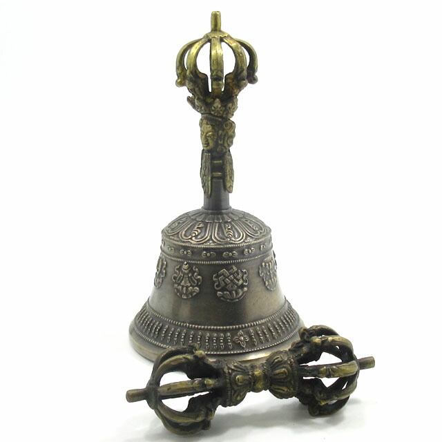 修縁堂】バジュラ希少 チベット密教 密教法具 宝篋印塔29cm 修縁堂