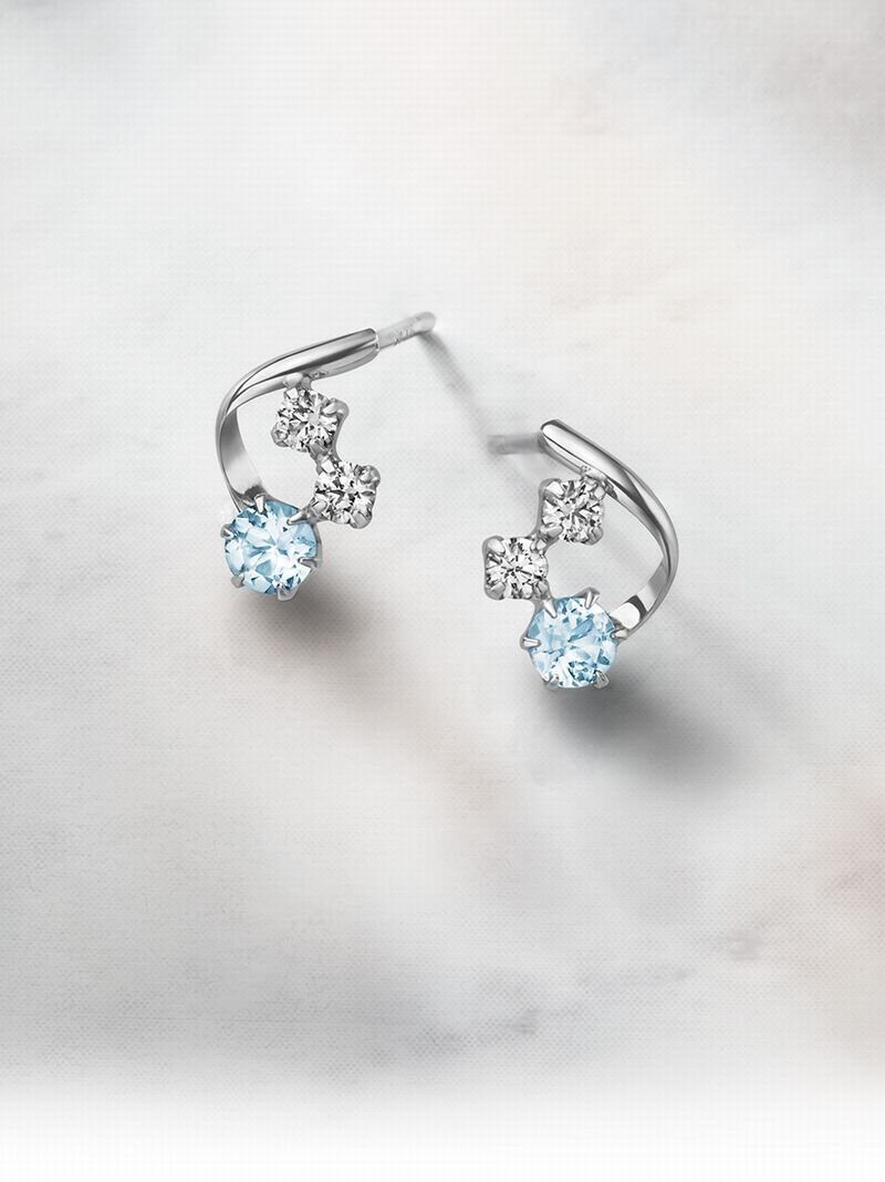 楽天市場】K10ホワイトゴールド ピアス 4℃ ヨンドシー アクセサリー