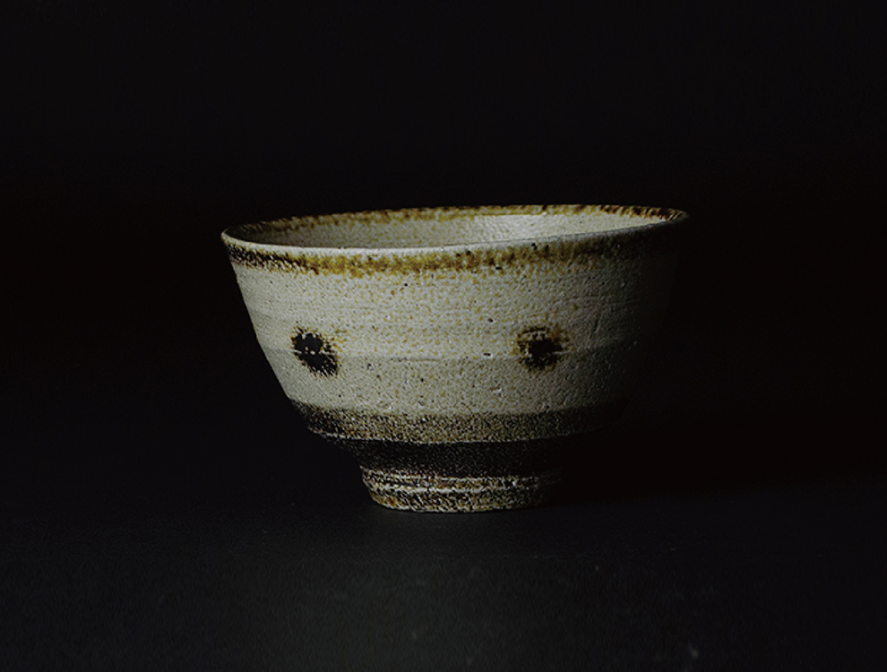 せりざわけいすけおまけ 益子焼の人間国宝濱田庄司の次男、濱田晋作の花生