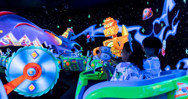 2024年10月末終了！東京ディズニーランド「バズ・ライトイヤーの