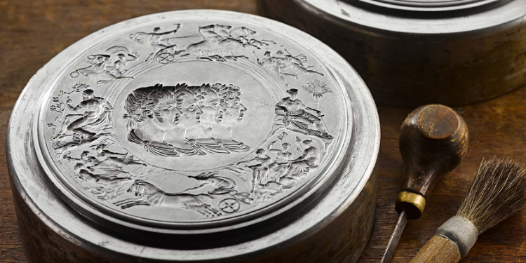 特別価格 著名高僧ルアンポークーン師プラピッター 聖水モデル 72歳慶