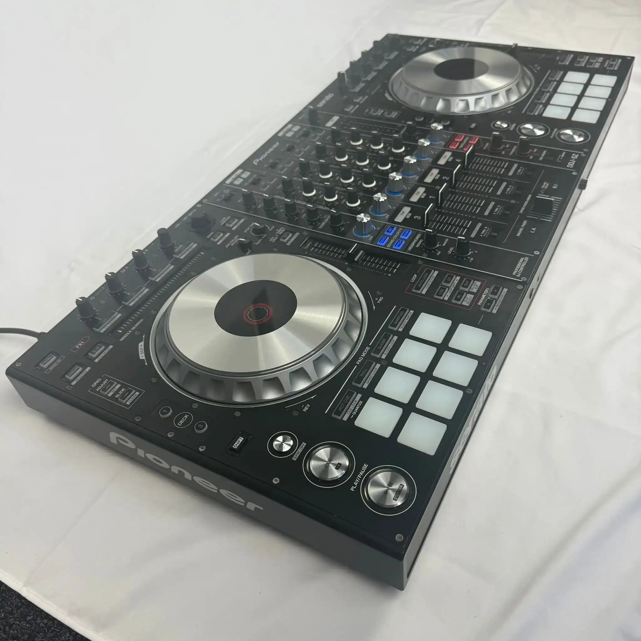 Pioneer DDJ SZ DJ Controller - FREE 24H Shipping – Turntable