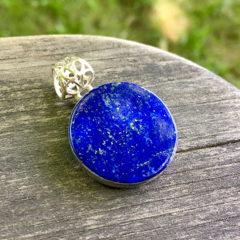 アフガニスタン産 綺麗なラピスラズリ丸磨き約1144g アフガニスタン産