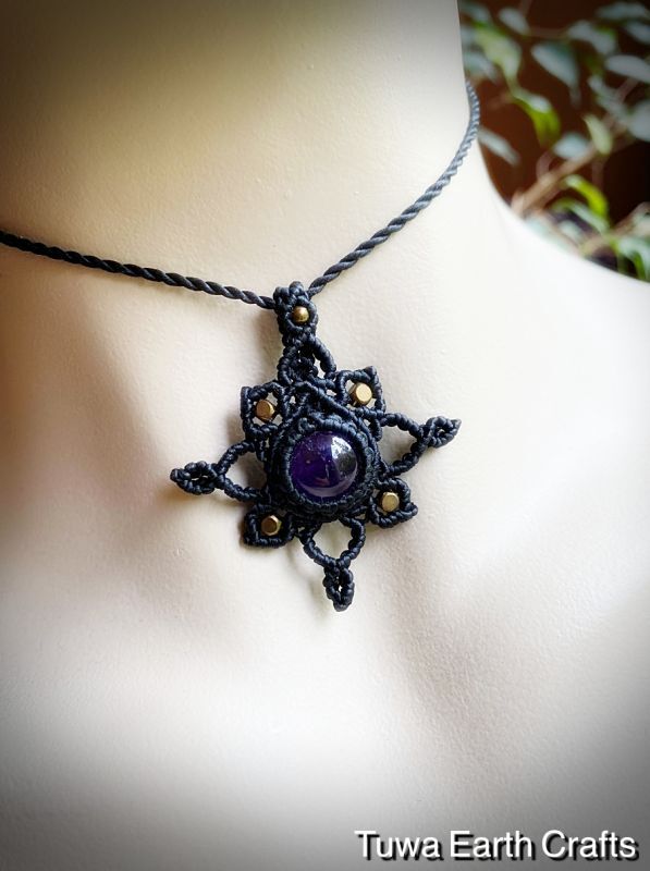 1点物 高品質ブラジル産アメジスト ペンダント ネックレス マクラメ紫