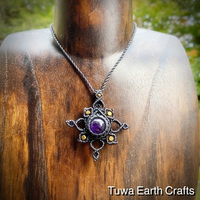 1点物 高品質ブラジル産アメジスト ペンダント ネックレス マクラメ紫