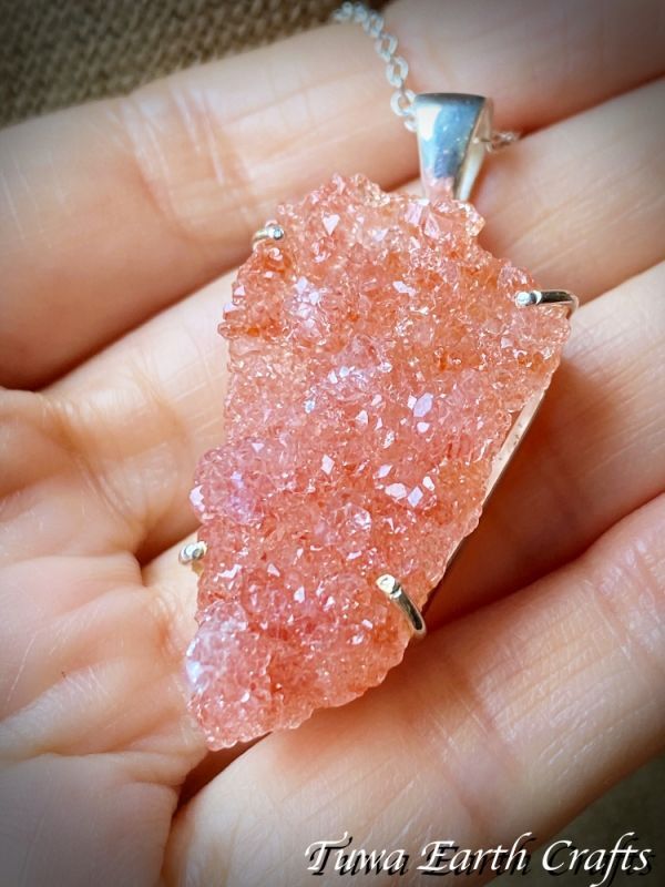 直感力向上・浄化】レア希少石 キラキラ高品質オレンジアポフィライト