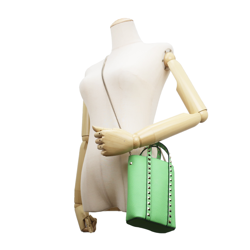 名東】【VALENTINO】ヴァレンティノ ロックスタッズ チェーンポーチ