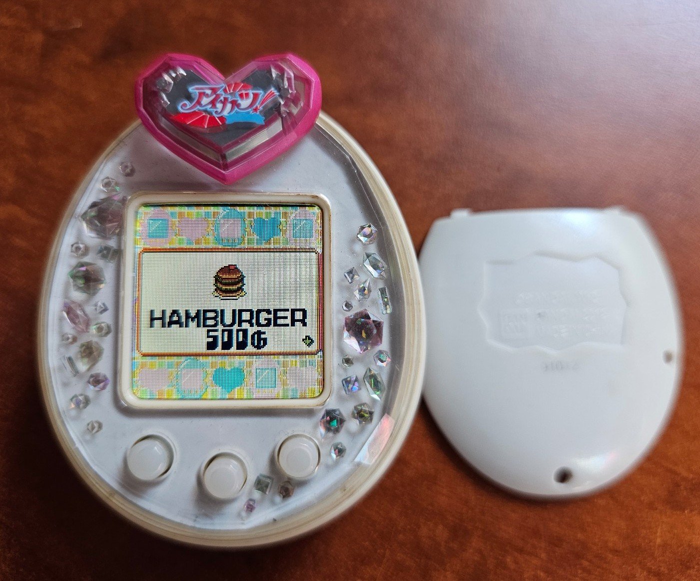 たまごっちp´sたまごっちピース 白色 たまごっちP's ホワイト