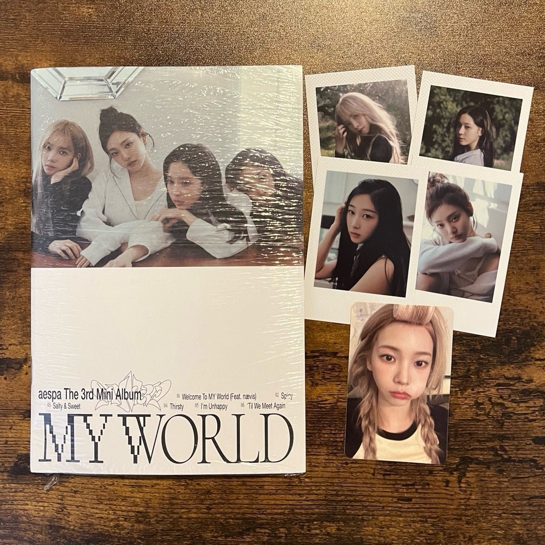 aespa BARNES&NOBLE B&N カリナ Aespa Karina My World Barnes & Noble