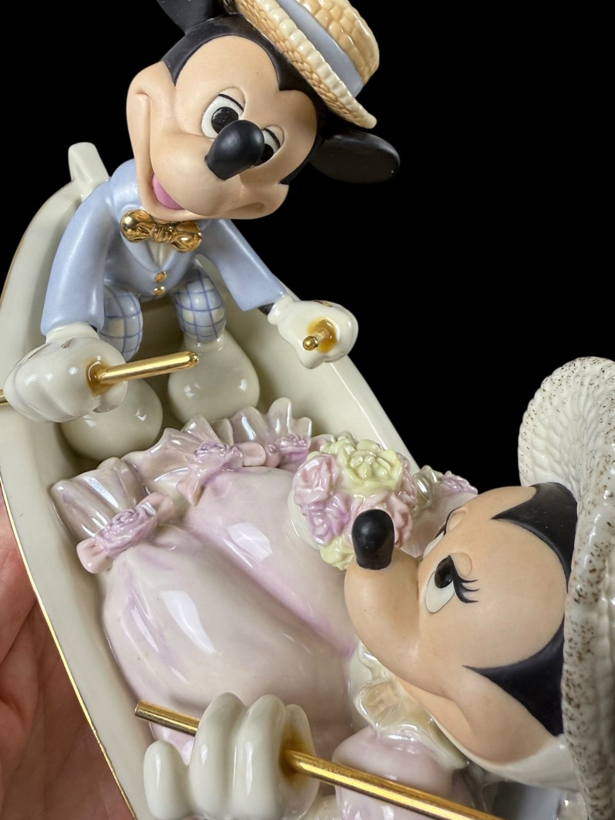 Disney Showcase Lenox Mickey's Rowboat Romance Minnie Mouse In