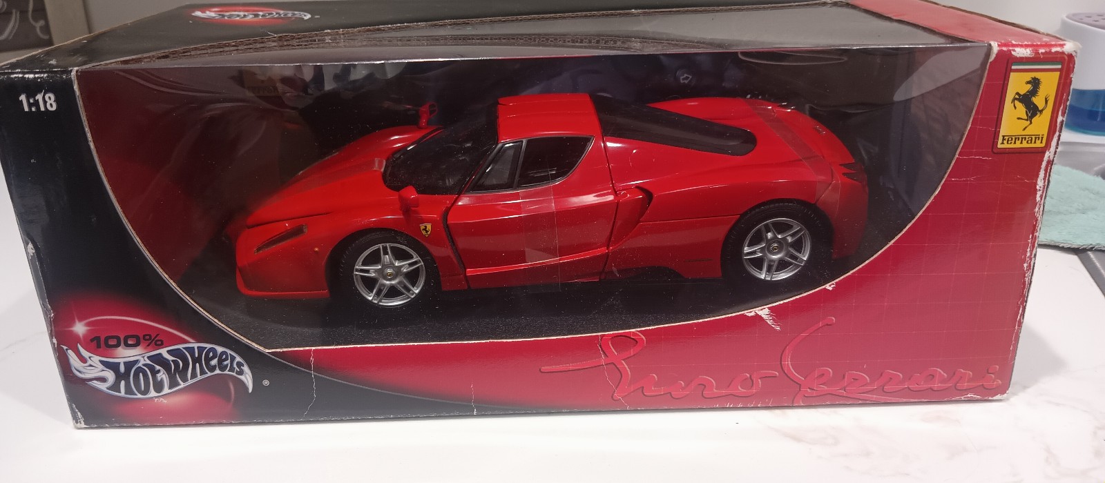 1/18 Hot Wheels Enzo Ferrari ENZO FERRARI | Mercari