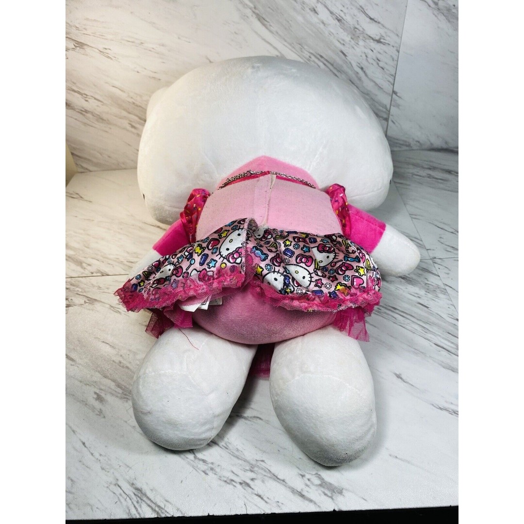 vintage 1976 sanrio hello kitty plush 24” With Necklace