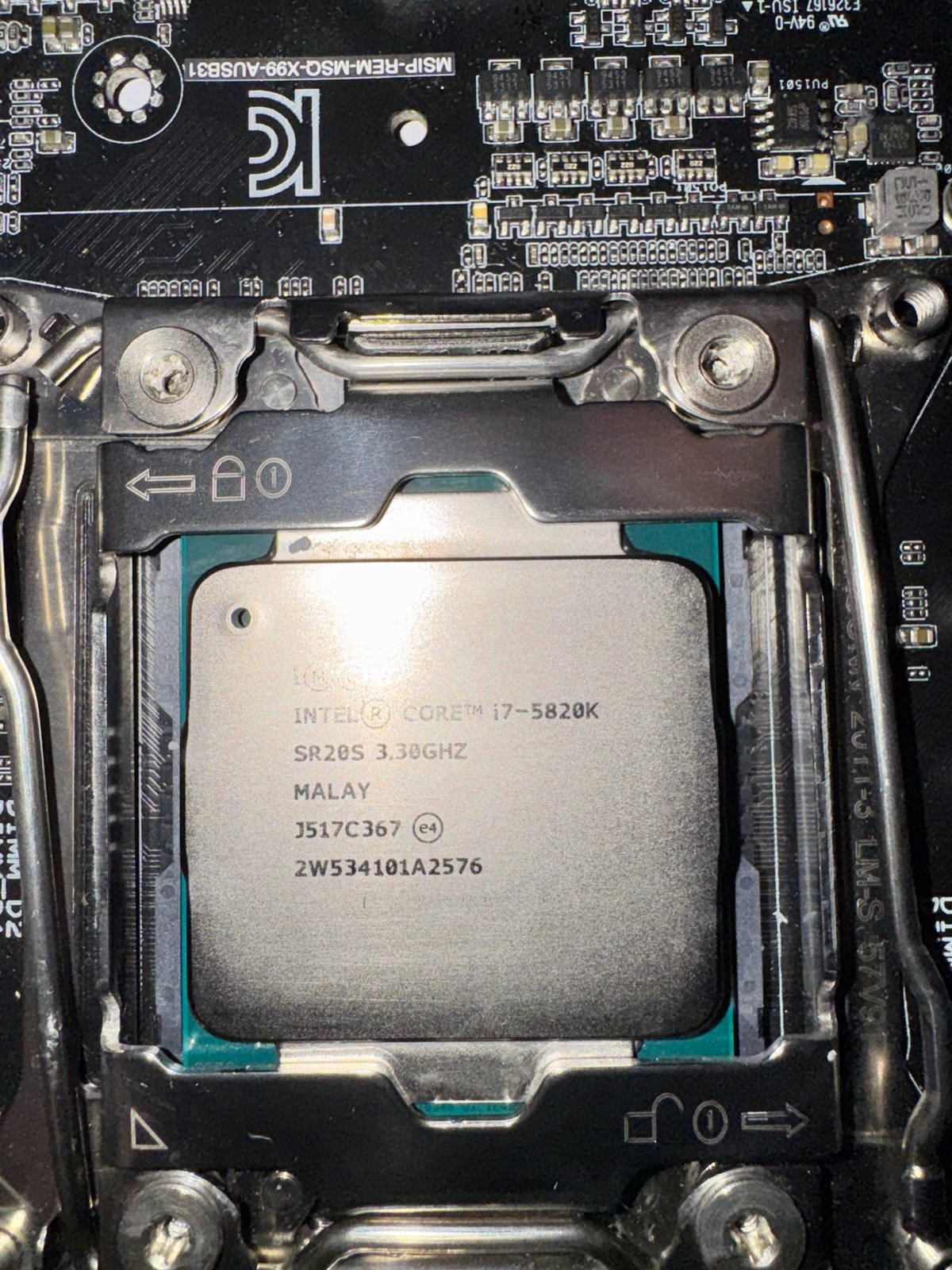 Asus X99-A motherboard w/ Intel i7-5820K CPU