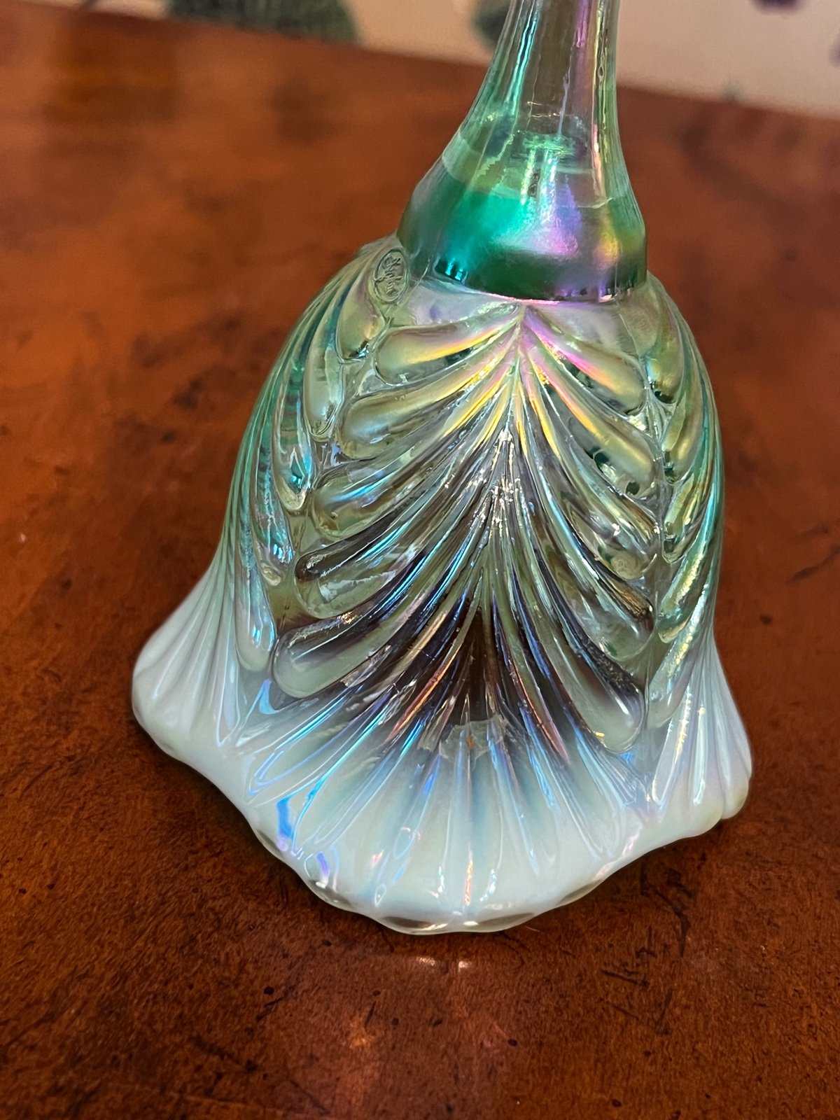 フェントン Sea Mist Green イリデセントホブネイル ハンドベル