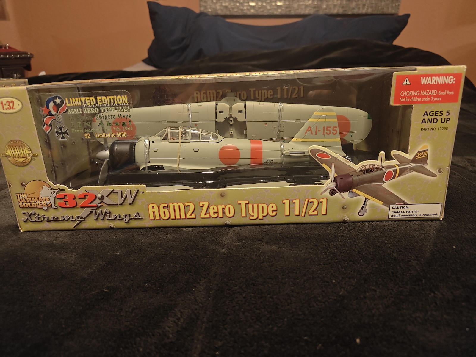 21st Century Toys Ultimate Soldier WWII Japan A6M2 Zero Type 11/21