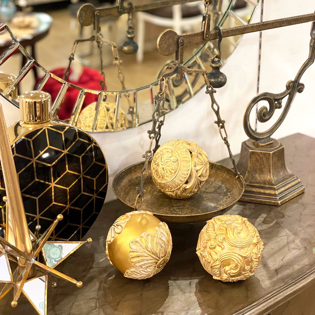 インテリア オブジェになる大きい天秤スケール 真鍮（イタリア製