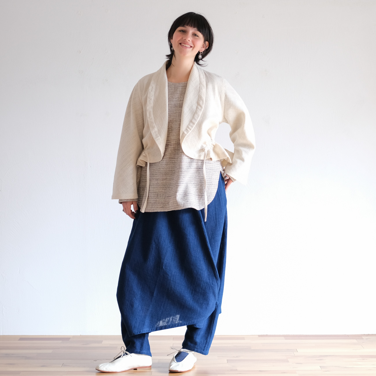 美品 うさとの服 usaato 藍染めパンツ