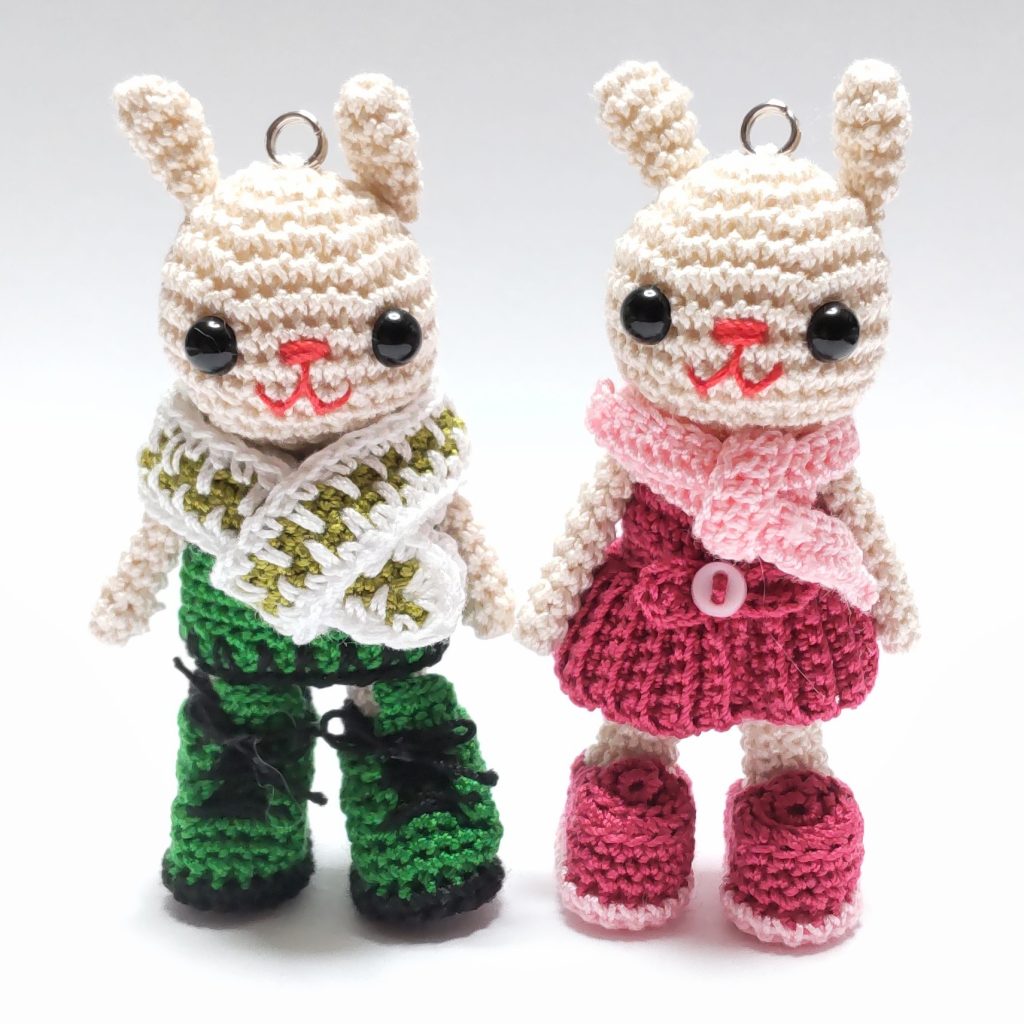 カスタマイズ可能❣️モコモコ毛糸のウサギさんあみぐるみ