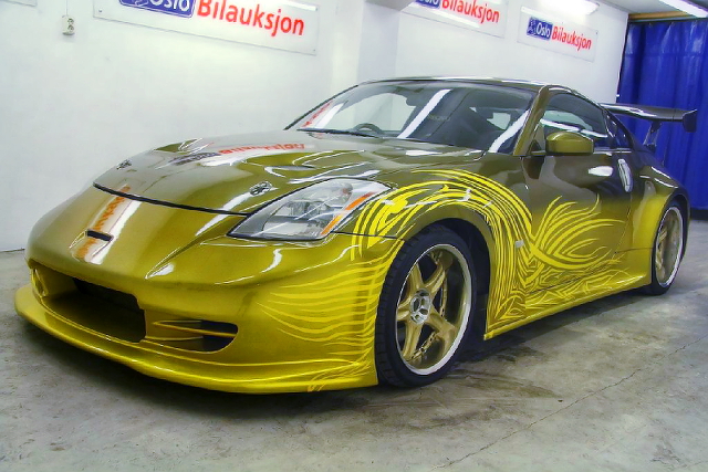 ワイルドスピード フェアレディZ 350z 金色