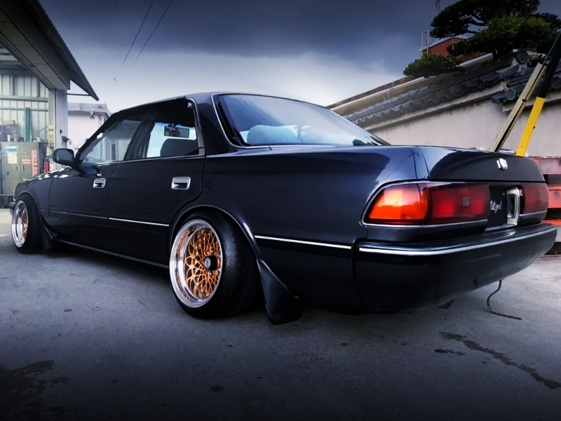 トヨタ jzx 81マークII キャンディレッド トヨタ jzx 81マークII