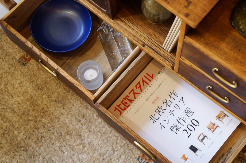 昭和レトロ 茶箪笥 棚 85年物(1934年)