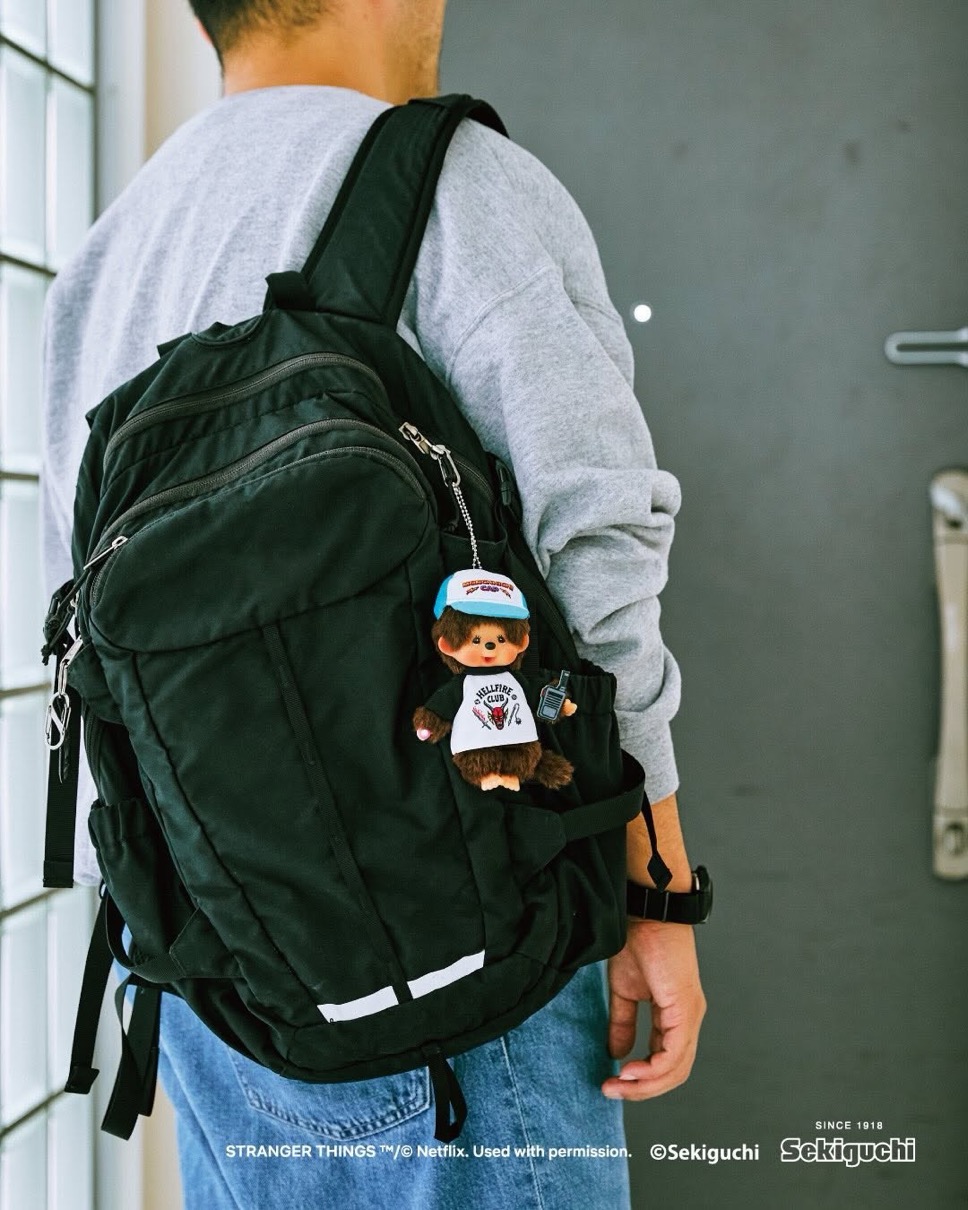 ストレンジャー・シングス x モンチッチ スペシャルコラボが国内1月12