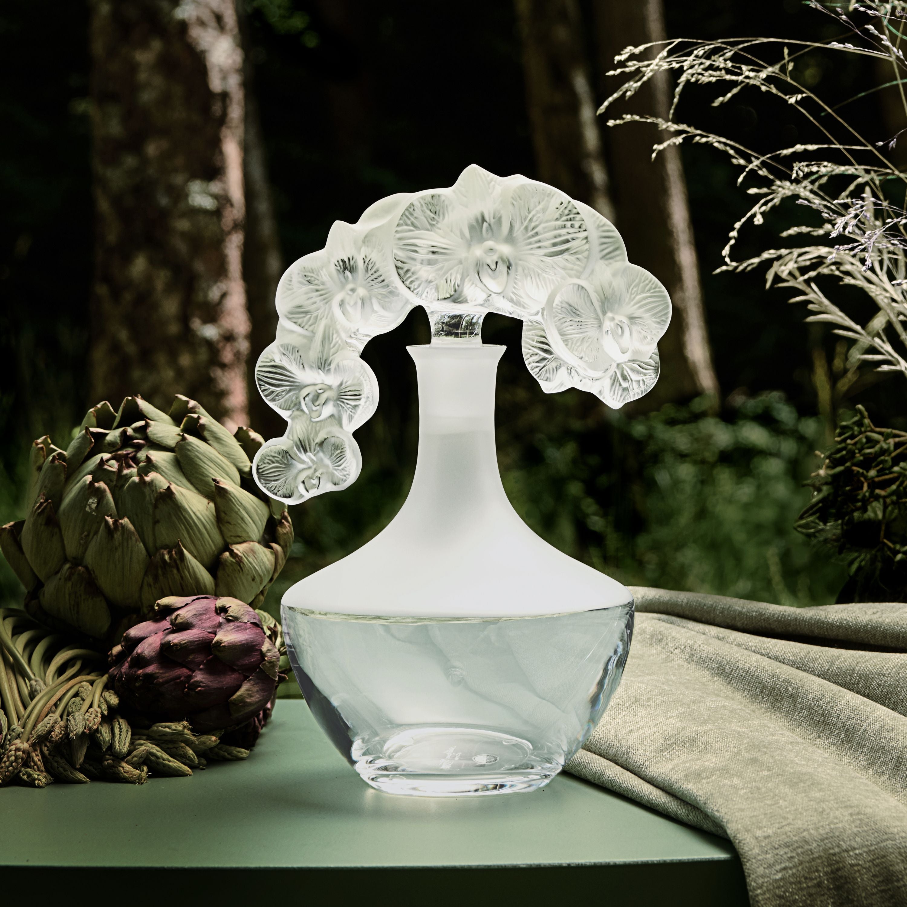Orchidée decanter – Lalique North America