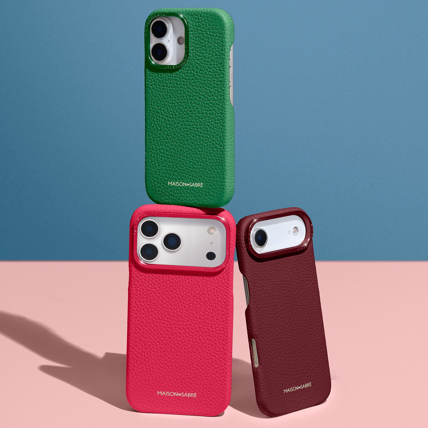 iPhone 17 Pro Max Case - Emerald Green – MAISON de SABRÉ