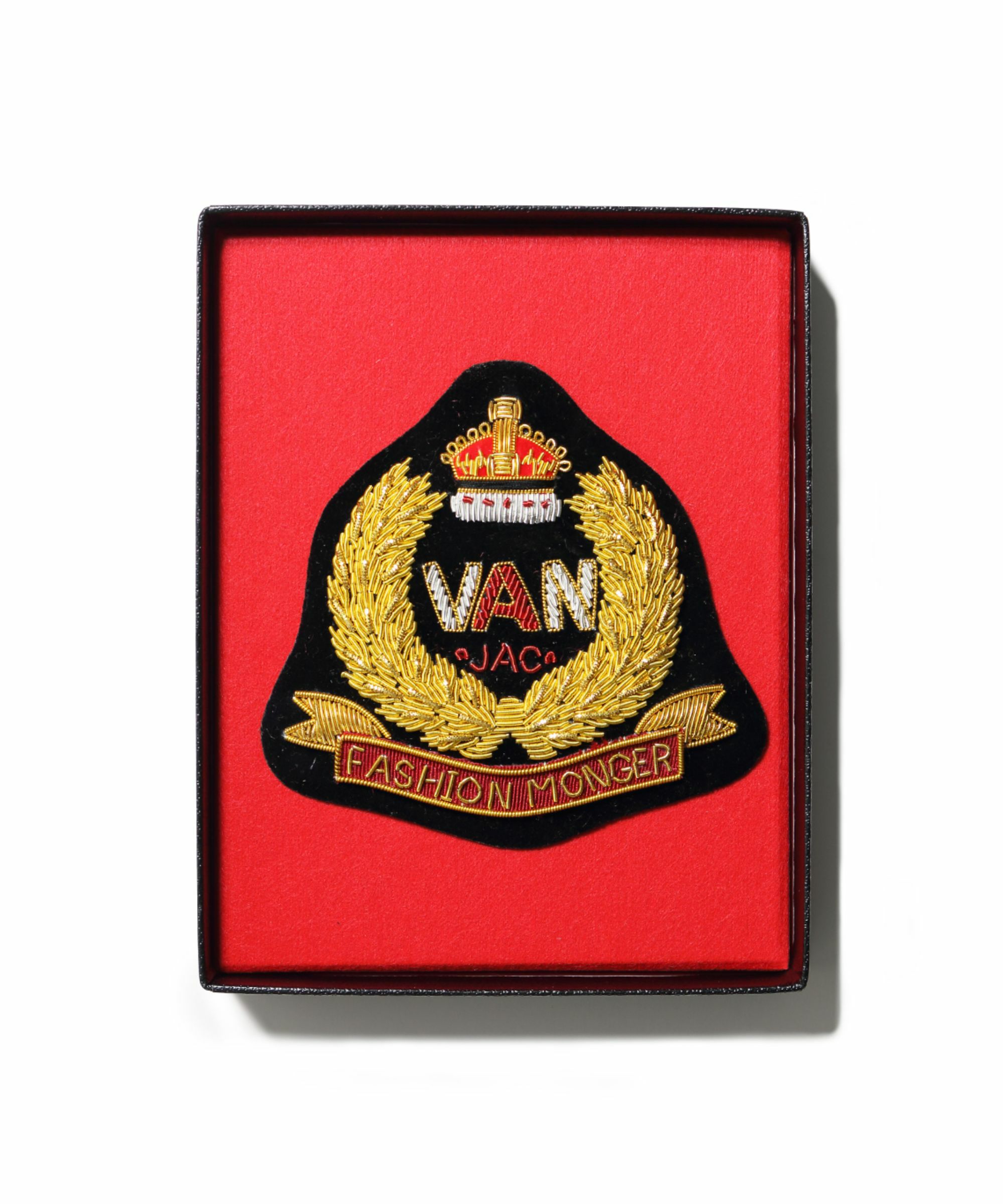 エンブレム＜VAN＞ ｜ VAN STORE