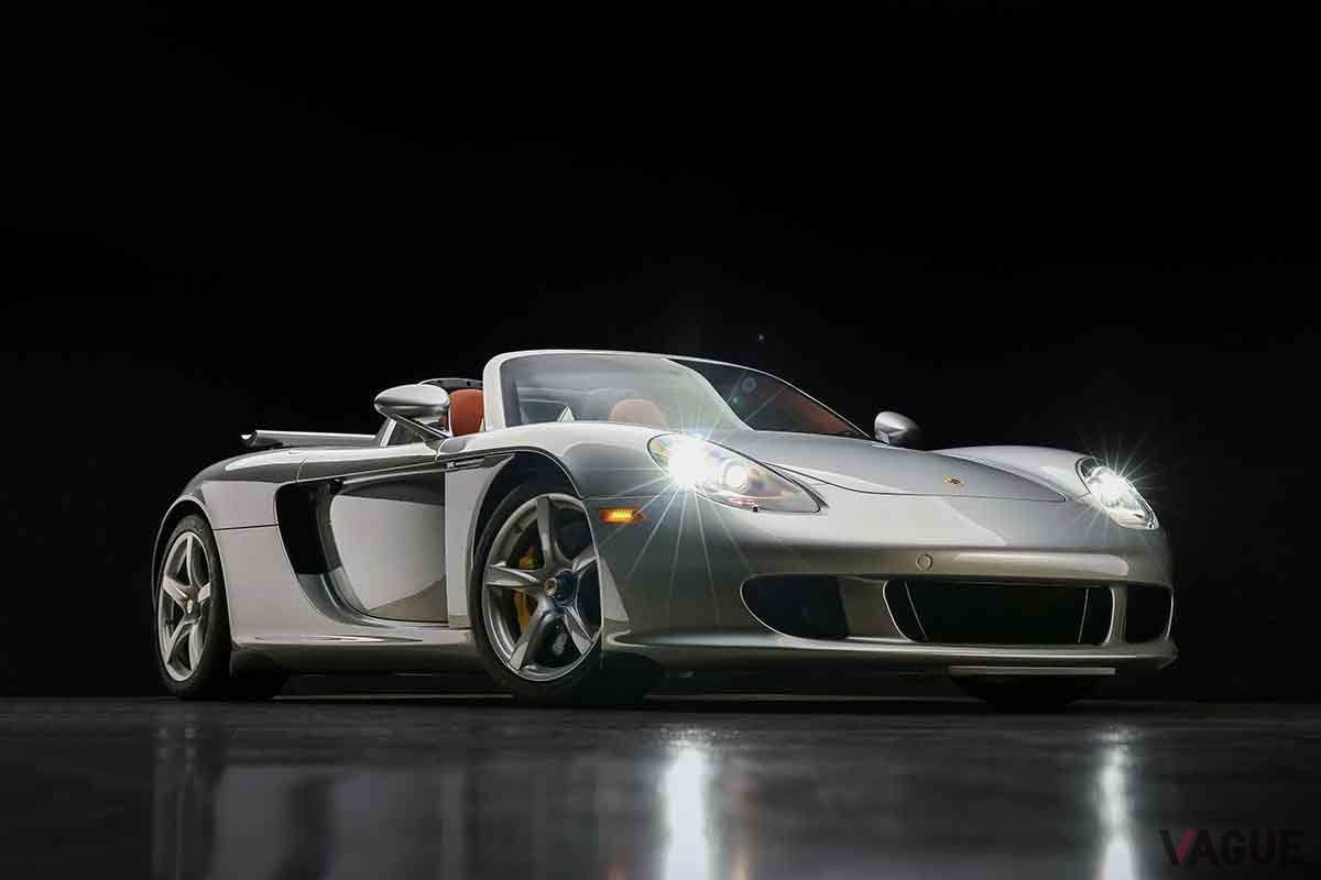 走行距離わずか400km!? 20年前の“極上スーパーカー”を発見 3億円