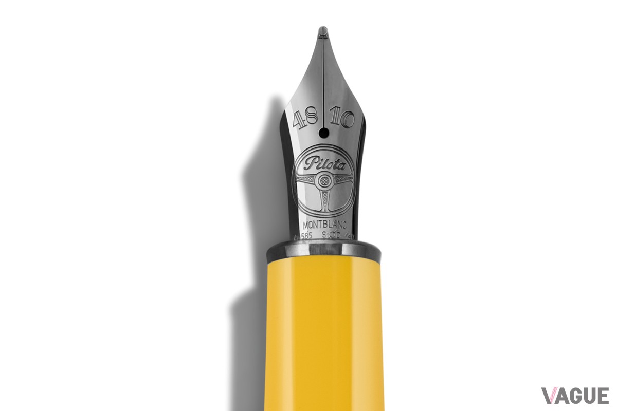 フェラーリのトリビアが詰まったスペシャルな万年筆！ イエローで