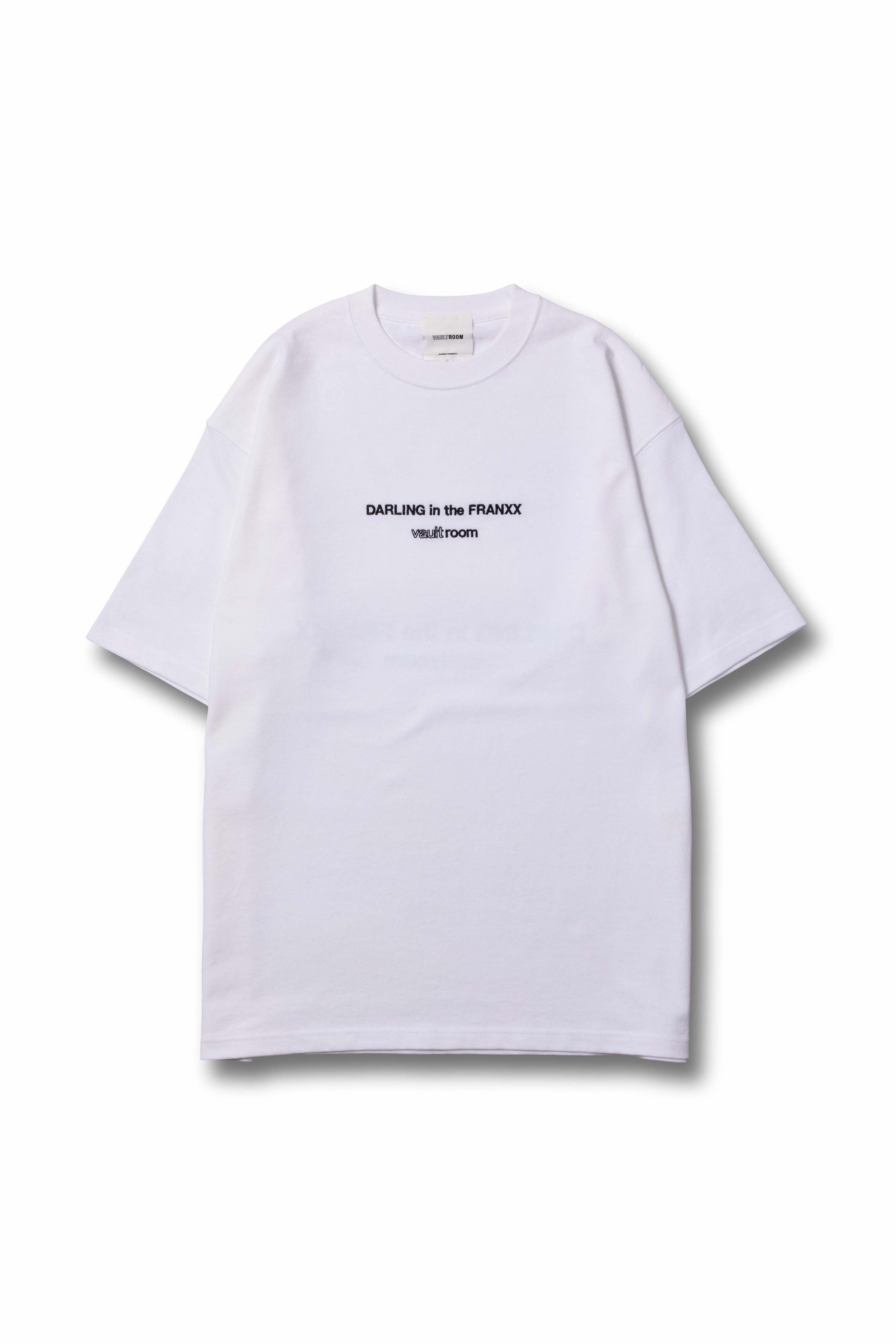 VR × 002 TEE – VAULTROOM