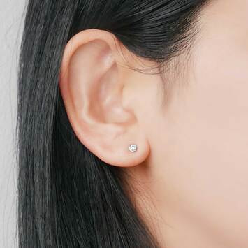 APVA2330__DI ダイヤモンド セルクル ピアス｜ピアス｜ヴァンドーム