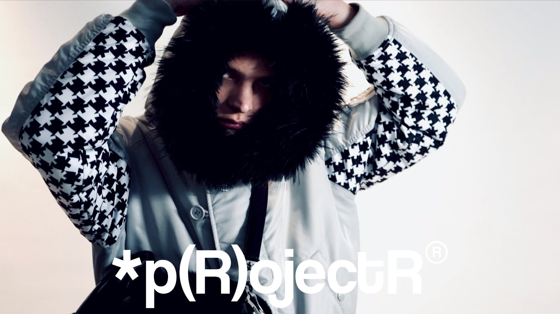 p(R)ojectR®ロゴパーカー Lサイズ Amazon.co.jp: プロジェクトアール