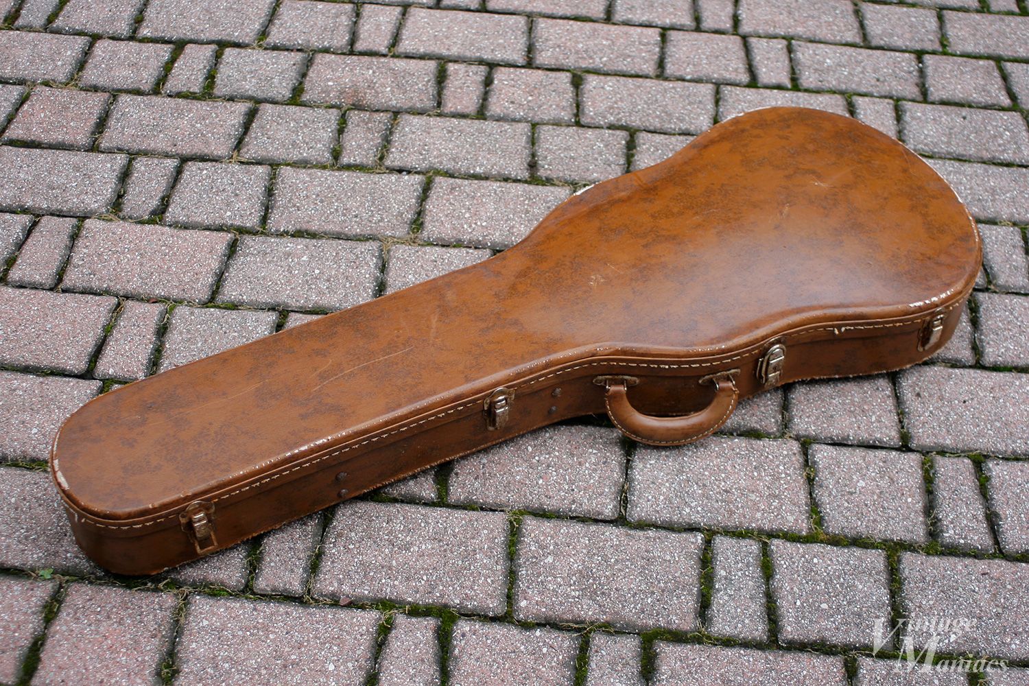 美品】 レスポール ハードケース 鍵付き Amazon.co.jp: AW エレキ