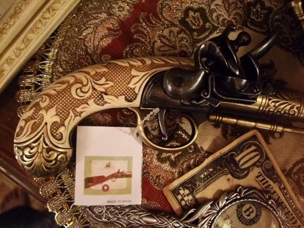 スペイン製]中世ヨーロッパ古城銃レプリカピストルクラシック淑女雑貨