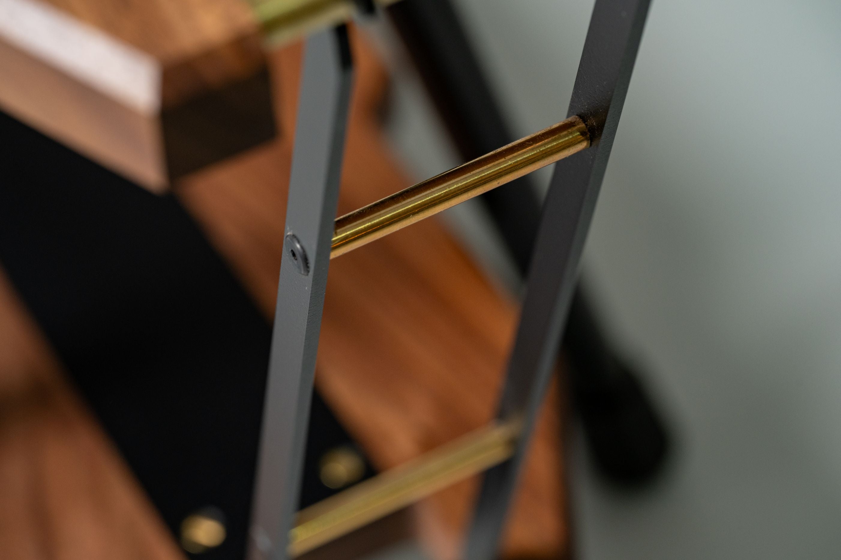 SBS DECK2 Iron Hanger – WANTKEY CAMP