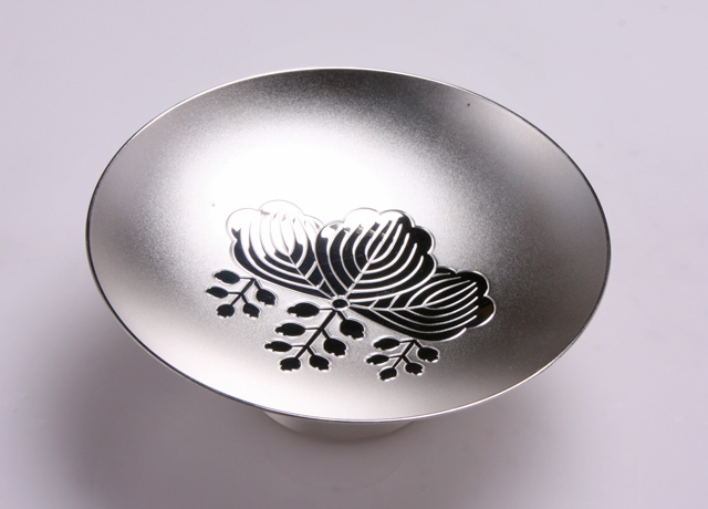 銀杯 純銀 SILVER 1000 銀盃 内閣総理大臣贈 桐紋 約140g 銀杯 純銀