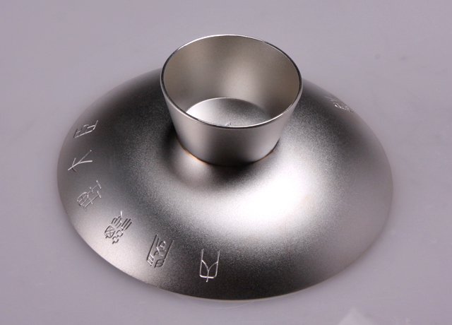 内閣総理大臣 贈呈品 純銀 銀杯 約140g シルバー1000 刻印有り